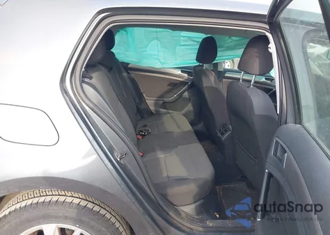 2017 Volkswagen Golf Tsi S 4-Door/Tsi Wolfsburg Edition 4-Door z USA, uszkodzony, nr VIN 3VW117AU9HM026551